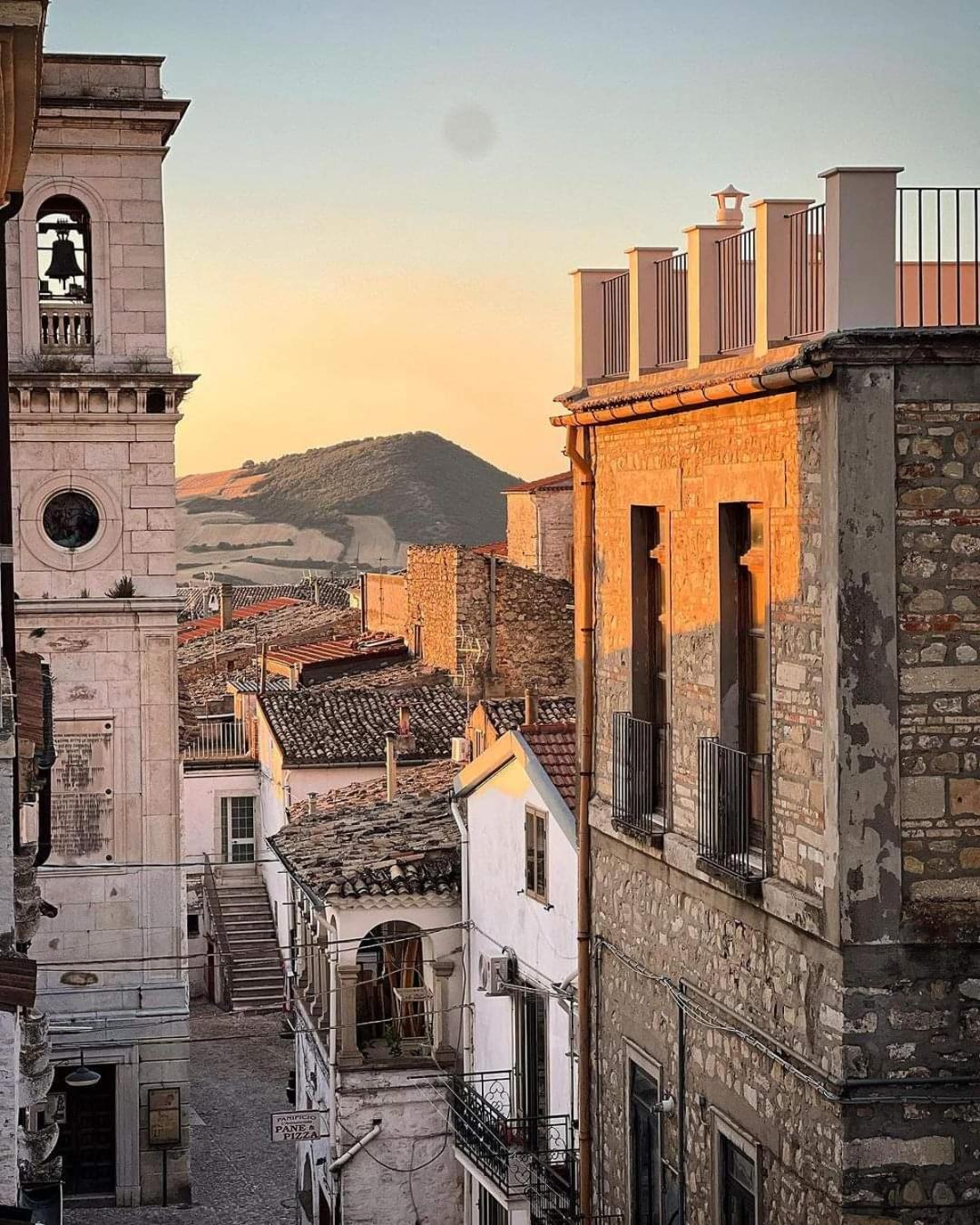 Dormire Nel Borgo Bovino Exteriér fotografie