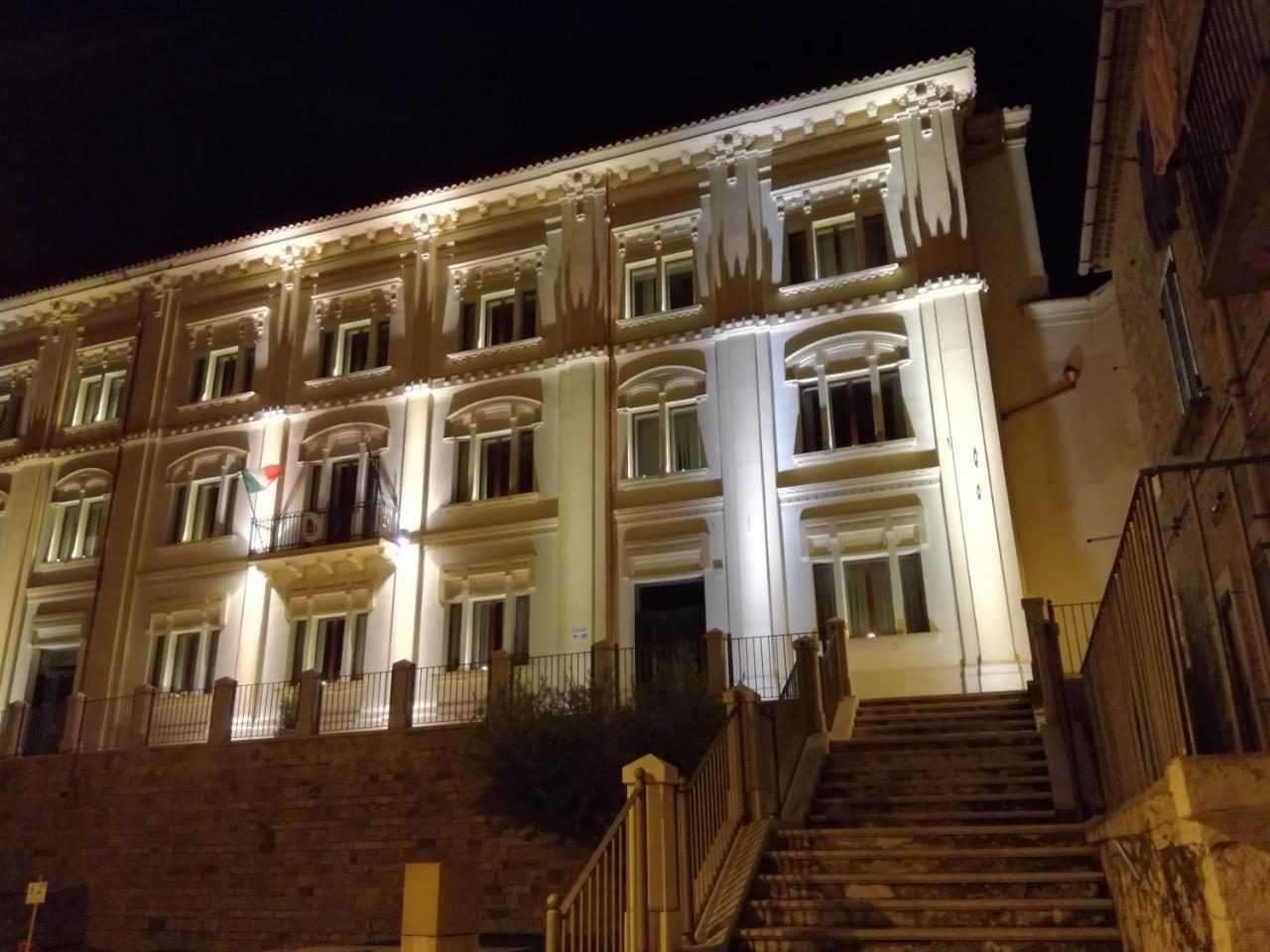 Dormire Nel Borgo Bovino Exteriér fotografie